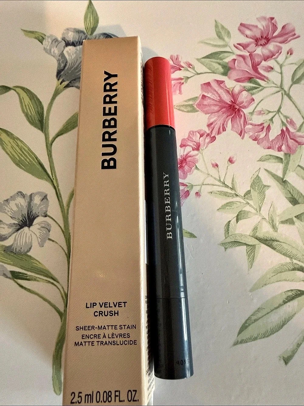 Burberry Lip Velvet Crush Lip Stain in Pink NWT